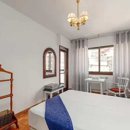 Centrico Y Con Parking Gratuito By Cabana Apartment *
