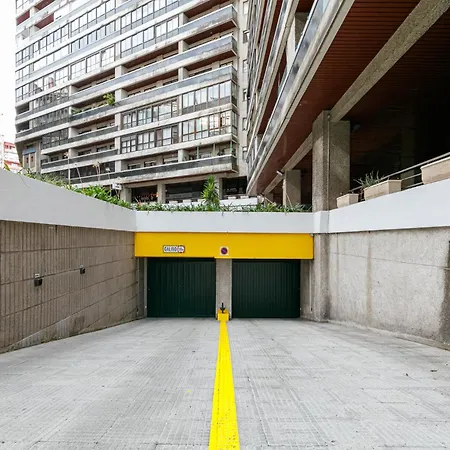 Apartment Centrico Y Con Parking Gratuito By Cabana
